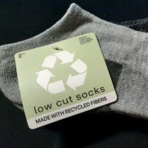 2 Pairs Soft Unisex Low Cut Socks One Size Fits Most Made With Recycled Fibers